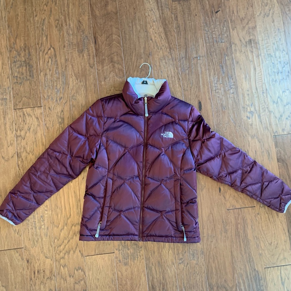 The North Face Puffer Jacket sz M Purple